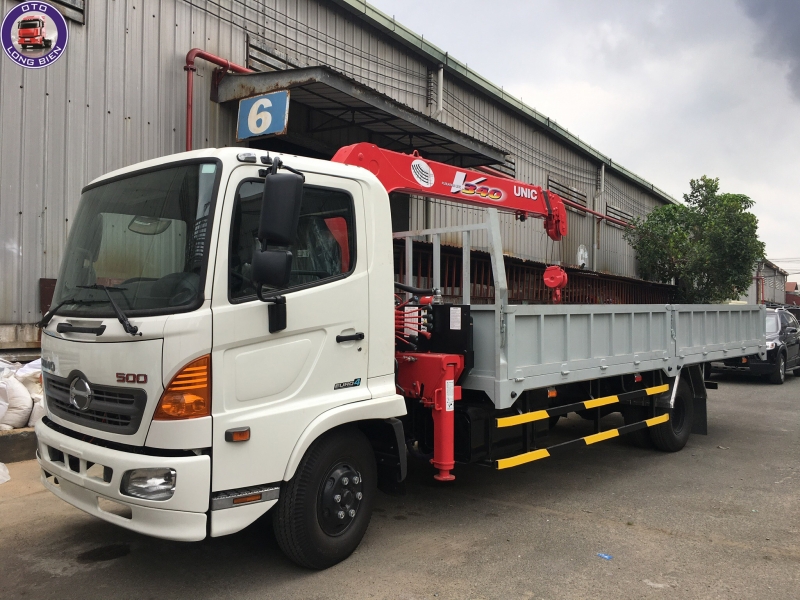 Xe tải gắn cẩu Unic 3 tấn Hino FC