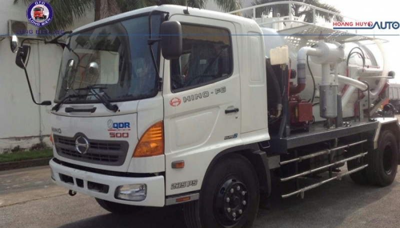 Xe hút bùn, hút bể phốt, hút hầm cầu Hino FG 6m3 mới 2023