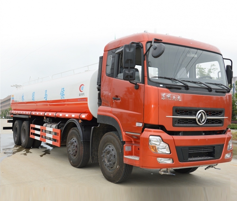 Xe phun nước rửa đường Dongfeng 17m3- 20m3