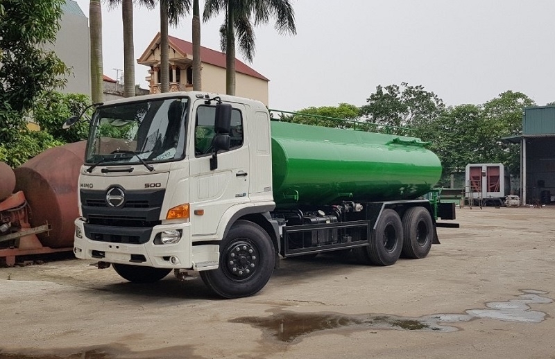 Xe phun nước rửa đường Hino 14m3- 15m3