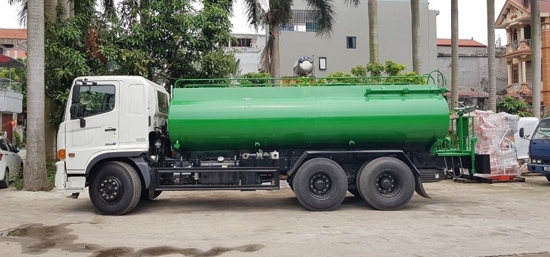 Xe phun nước rửa đường Hino 14m3- 15m3