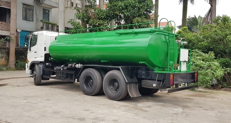 Xe phun nước rửa đường Hino 14m3- 15m3