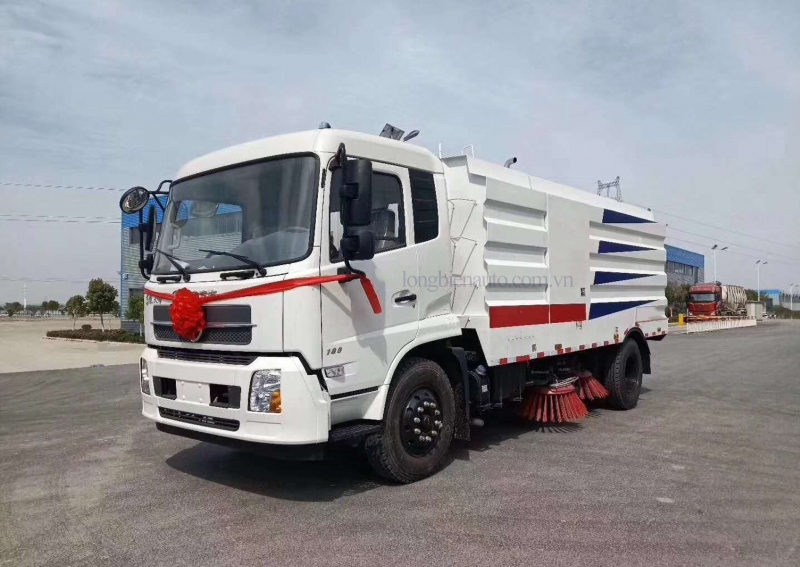 Xe quét đường hút bụi Dongfeng 6 khối