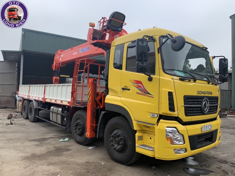 Xe tải gắn cẩu tự hành 15 tấn Dongfeng mới 2023