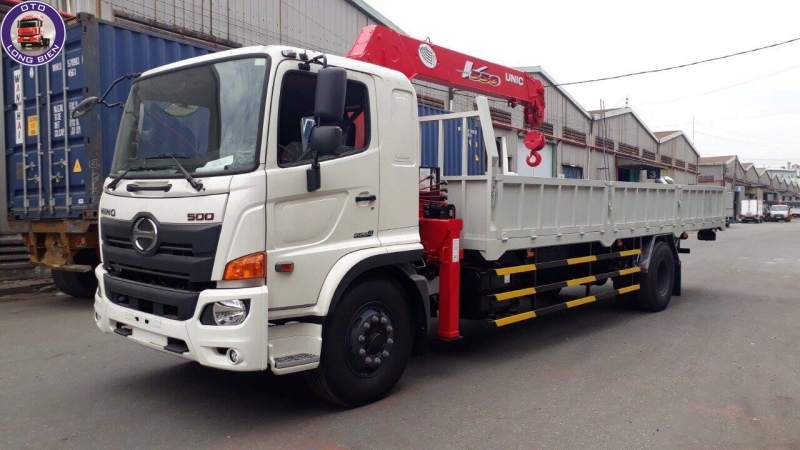 Xe tải gắn cẩu Unic 3 tấn Hino FC